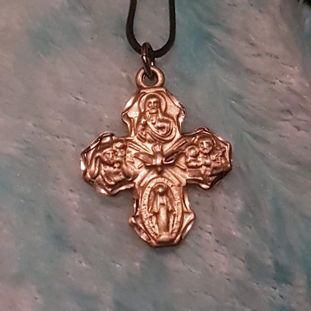 CROSS+Chain - Picture 14 of 15